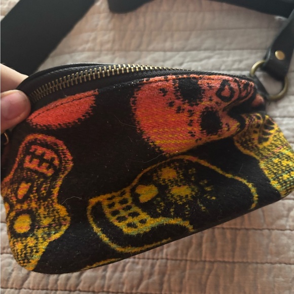 Pendleton skull leather wool waist pack - Picture 2 of 4